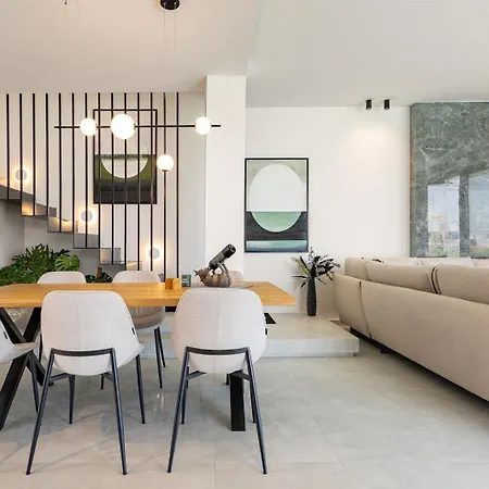 Bella Casa - Newly Built Designer Kalyves