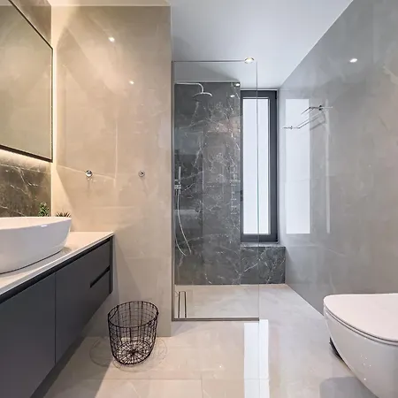 Villa Bella Casa - Newly Built Designer *